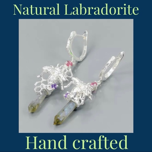 Artisan Labradorite Honey Bee Solid 925 Earrings
